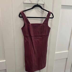 Elegant Burgundy Sleeveless Dress